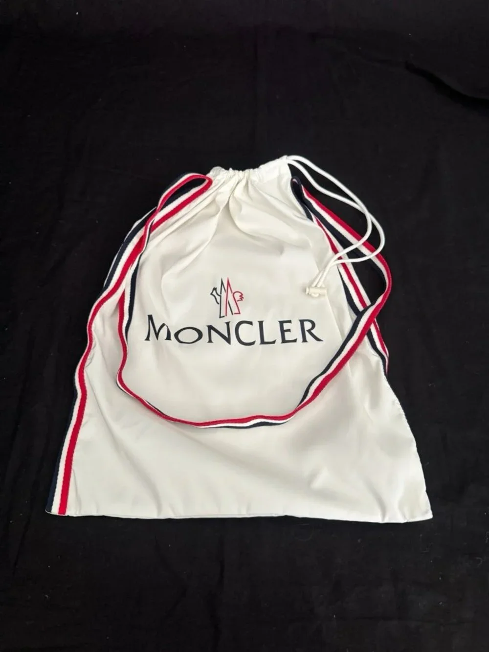 Moncler Dust Bag Storage Cover Drawstring White Red  19